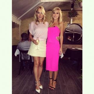 Natalya Ionova feet photo thumbnail