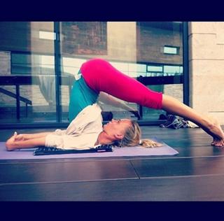 Natalya Ionova feet photo thumbnail