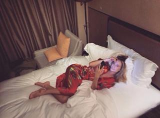 Natalya Ionova feet photo thumbnail