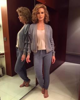 Natalya Ionova feet photo thumbnail