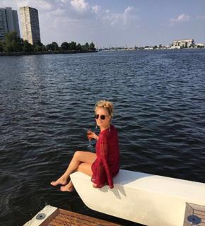 Natalya Ionova feet photo thumbnail