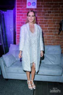 Natalya Ionova feet photo thumbnail