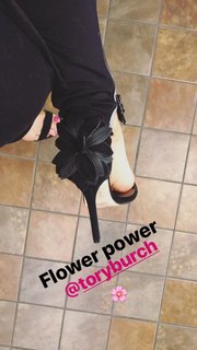 Natalya Neidhart feet photo thumbnail
