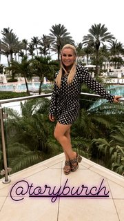 Natalya Neidhart feet photo thumbnail