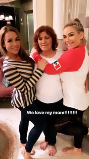 Natalya Neidhart feet photo thumbnail