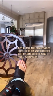 Natalya Neidhart feet photo thumbnail