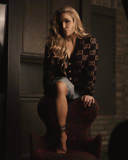 Natalya Neidhart feet photo thumbnail