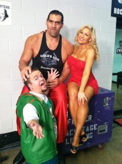 Natalya Neidhart feet photo thumbnail