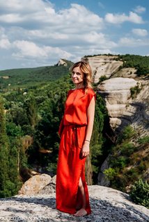 Natalya Poklonskaya feet photo thumbnail
