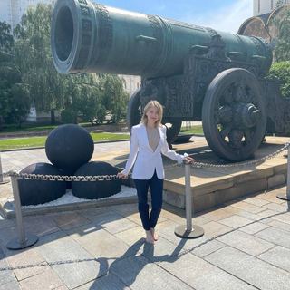 Natalya Poklonskaya feet photo thumbnail