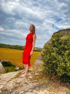 Natalya Poklonskaya feet photo thumbnail