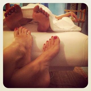 Natalya Rudova feet photo thumbnail