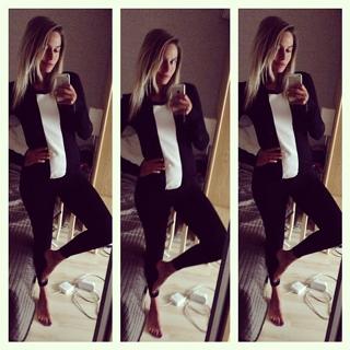 Natalya Rudova feet photo thumbnail