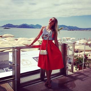 Natalya Rudova feet photo thumbnail