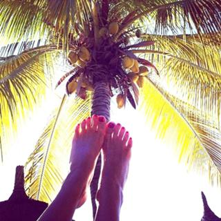 Natalya Rudova feet photo thumbnail