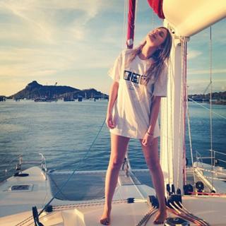 Natalya Rudova feet photo thumbnail