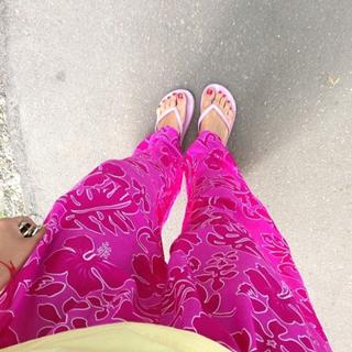 Natalya Rudova feet photo thumbnail