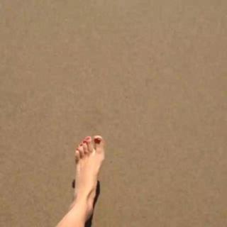 Natalya Rudova feet photo thumbnail