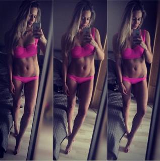 Natalya Rudova feet photo thumbnail