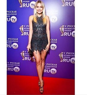 Natalya Rudova feet photo thumbnail