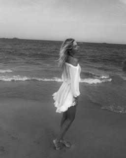 Natalya Rudova feet photo thumbnail