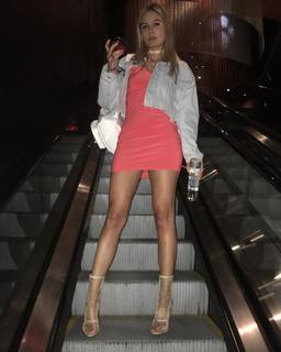 Natalya Rudova feet photo thumbnail