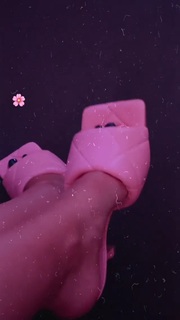 Natalya Rudova feet photo thumbnail