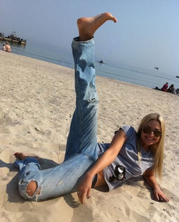 Natalya Rudova feet photo thumbnail