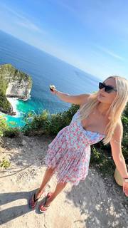 Natalya Rudova feet photo thumbnail