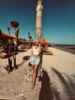 Natalya Rudova feet photo thumbnail