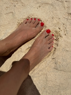 Natalya Rudova feet photo thumbnail