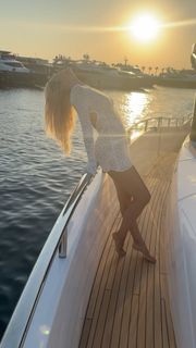 Natalya Rudova feet photo thumbnail