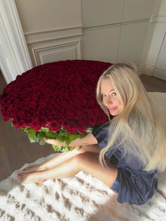 Natalya Rudova feet photo 3