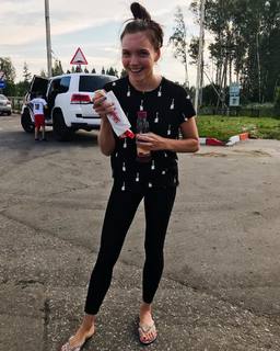Natalya Zemtsova feet photo 3