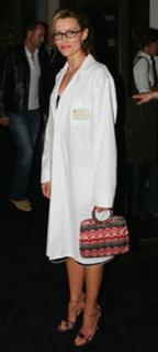 Natascha McElhone feet photo thumbnail