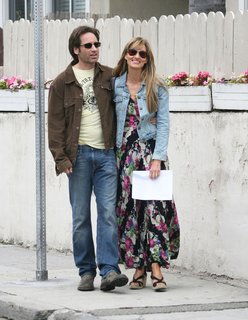 Natascha McElhone feet photo thumbnail