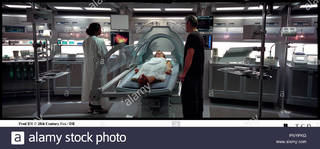 Natascha McElhone feet photo thumbnail