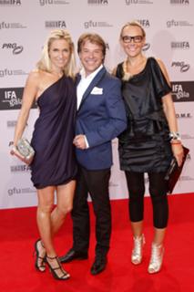 Natascha Ochsenknecht feet photo 9