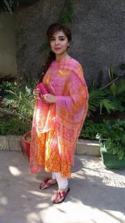 Natasha Ali feet photo 18