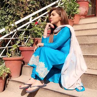 Natasha Ali feet photo 12