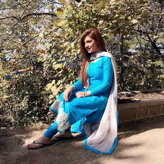Natasha Ali feet photo 10