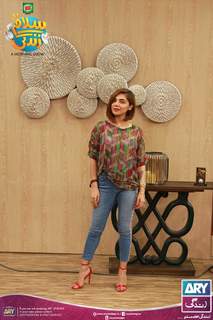 Natasha Ali feet photo 16