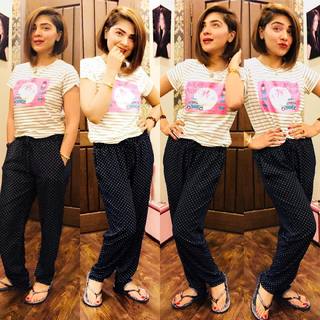 Natasha Ali feet photo 11