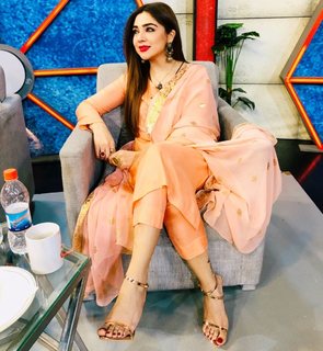Natasha Ali feet photo 14