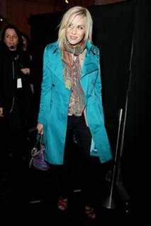 Natasha Bedingfield feet photo thumbnail