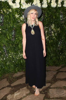 Natasha Bedingfield feet photo thumbnail