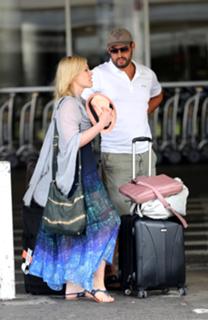 Natasha Bedingfield feet photo thumbnail