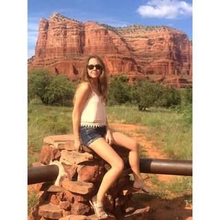 Natasha Bertrand feet photo 15
