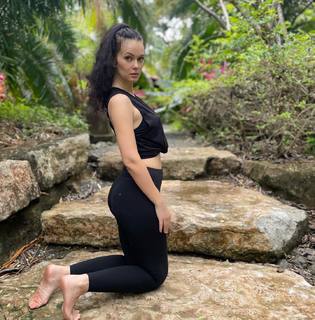 Natasha Blasick feet photo 1