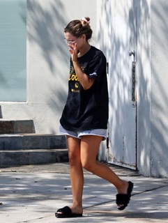 Natasha Bure feet photo 14